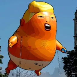 Trump Uçan Macerası